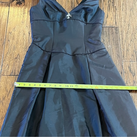 NWT Raylia Designs Black Formal Long Gown Size 14 Sleeveless Fit & Flare Prom - Picture 10 of 17